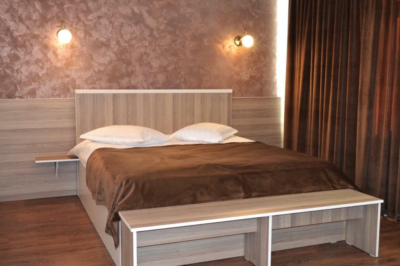 Hotel Rehoma بيتستِ المظهر الخارجي الصورة